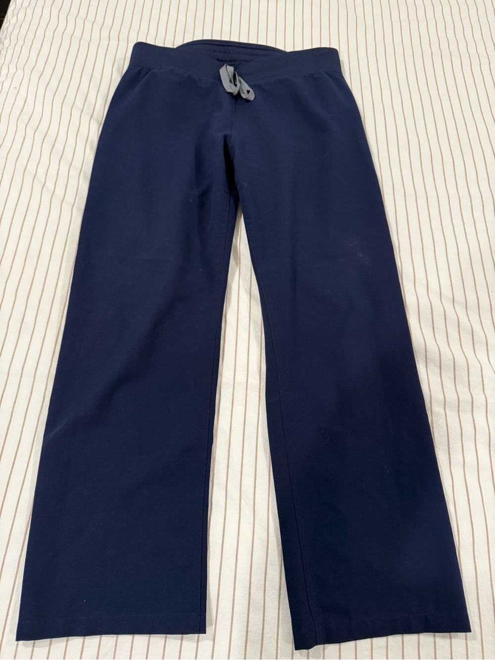 Figs High Waisted Livingston Basic Scrub Pants
